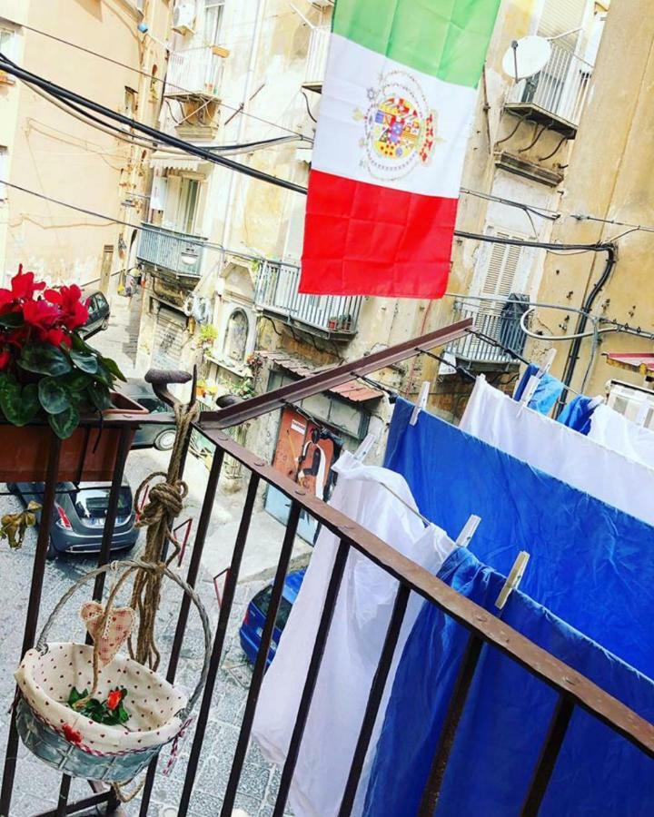 Bella Mbriana Rooms Napoli Ngoại thất bức ảnh